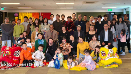 唐筠参赞出席2025年罗托鲁瓦中国留学人员中秋联谊活动